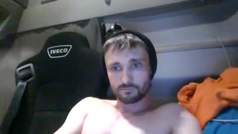 spyco82 online show from 3, 2, 2025