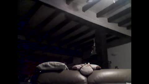 Snapshot of squealer69 chatting on 18, 11, 2025 squealer69 online show from 18, 11, 2025