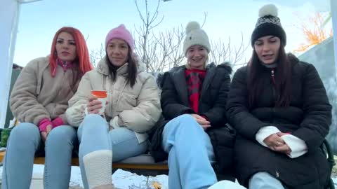 My name is Maya Lush is activeThere are legends that in this room all your wishes can come true  Private is Open online show from 17, 1, 2025