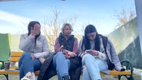 My name is Maya Lush is activeThere are legends that in this room all your wishes can come true  Private is Open online show from 9, 3, 2025