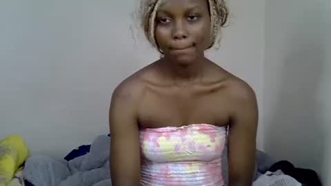 Tashy online show from 3, 11, 2025