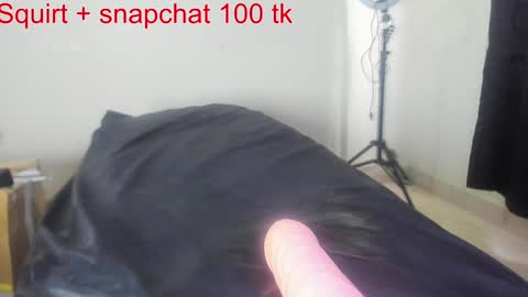 Snapshot of squirtle_girl chatting on 11, 12, 2024  Lizzy online show from 11, 12, 2024