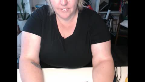 Messi Jessi online show from 10, 12, 2024