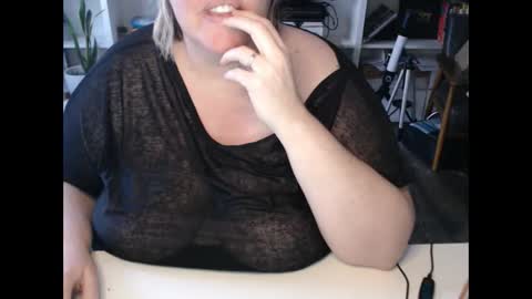 Messi Jessi online show from 13, 12, 2024