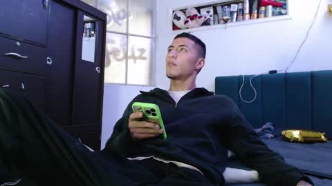 sr_porn01 online show from 24, 1, 2025