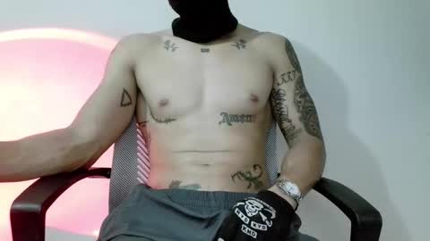 Snapshot of srghost333 chatting on 27, 3, 2026 srghost333 online show from 27, 3, 2026