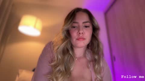 Sophie 3 online show from 12, 6, 2026