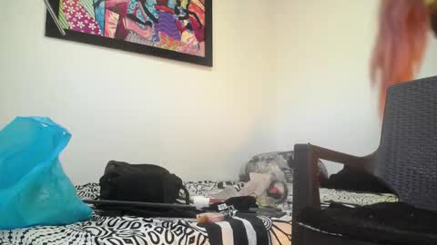 Srta. Fox online show from 10, 9, 2025