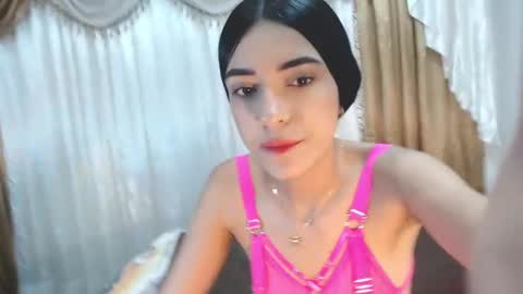Snapshot of srta_luciana chatting on 13, 1, 2025 . . online show from 13, 1, 2025