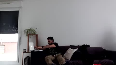 ss2sexe online show from 3, 1, 2025