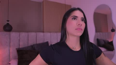 Snapshot of ss_samantha chatting on 9, 5, 2026 samantha online show from 9, 5, 2026