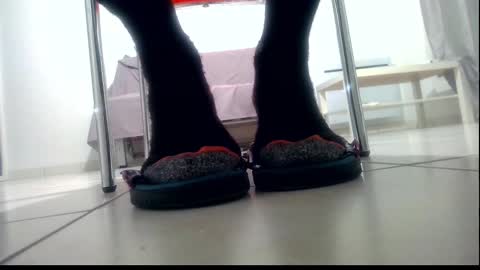 ssenzo online show from 2, 2, 2025