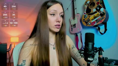 Snapshot of sshawty chatting on 4, 2, 2025 Anni if Im offline for a long time Im depressed feel free to support me offline online show from 4, 2, 2025