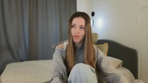Chloe online show from 14, 6, 2026