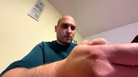 Snapshot of sta13 chatting on 8, 11, 2025 sta13 online show from 8, 11, 2025