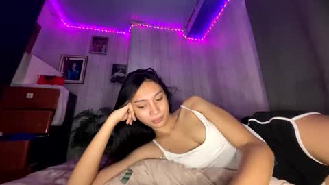 Snapshot of stacey_cravings chatting on 12, 5, 2026 stacey_cravings online show from 12, 5, 2026