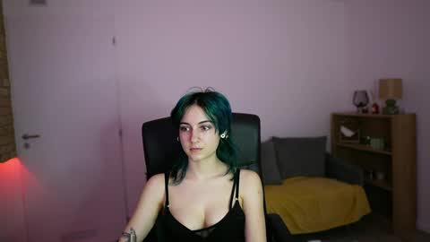 stacy  x3 online show from 21, 3, 2026