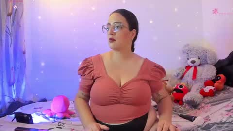 Snapshot of stacy_millerr chatting on 16, 4, 2026 Stacy Boobs online show from 16, 4, 2026