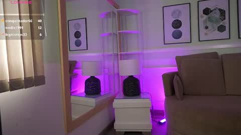 stacycooper_ online show from 17, 7, 2026
