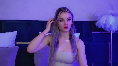 StacyEvances online show from 22, 11, 2025