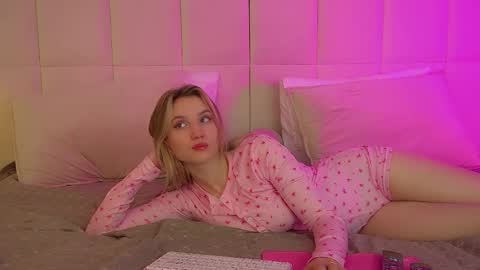 StacyEvances online show from 13, 1, 2026