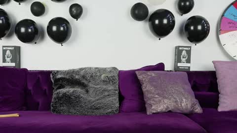 Stacy Quartz - FREE VIDEO HERE -  online show from 26, 9, 2025