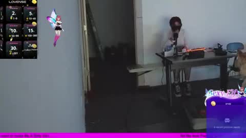 Snapshot of stacytasteme chatting on 22, 6, 2026 Submissive Slut LOVES adoration online show from 22, 6, 2026