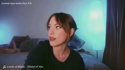 Snapshot of stanovaya300kg chatting on 7, 11, 2025 Kristina online show from 7, 11, 2025