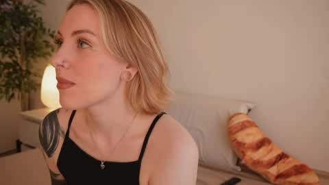 Kristina online show from 18, 4, 2026