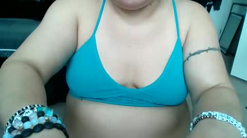 starella___saxxxton online show from 23, 1, 2025