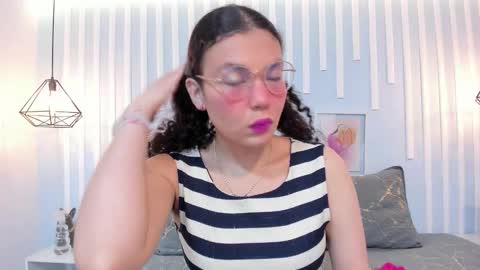 Stark Jones online show from 23, 10, 2025