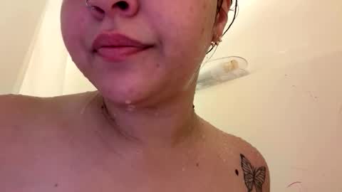 starrie_marrie online show from 8, 4, 2026