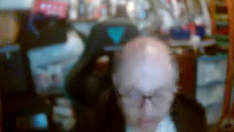 stavrounicholaas online show from 23, 9, 2025