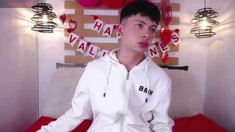 Steev online show from 12, 2, 2025