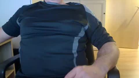 Snapshot of stefan2580 chatting on 9, 11, 2025 Stefan online show from 9, 11, 2025