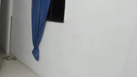 Snapshot of stefan_litleee chatting on 28, 2, 2025 julieth-cancer online show from 28, 2, 2025