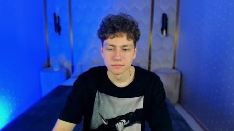 Esrefan online show from 16, 2, 2026