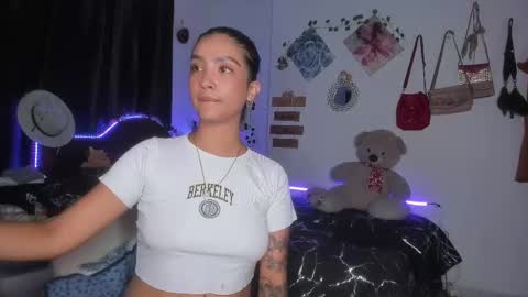 Im MiaIts my first day here  online show from 11, 2, 2025