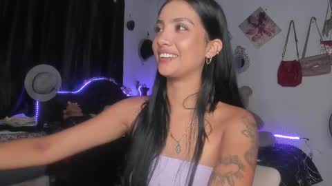 Im MiaIts my first day here  online show from 26, 2, 2025