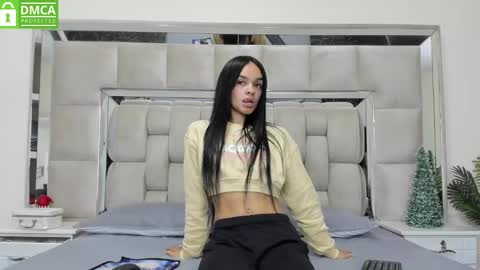 Stefany online show from 4, 1, 2025