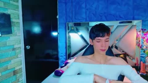 Snapshot of stefany_piink chatting on 27, 5, 2026 stefany piink online show from 27, 5, 2026