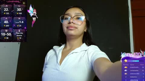 Stefanny lopez online show from 10, 12, 2024