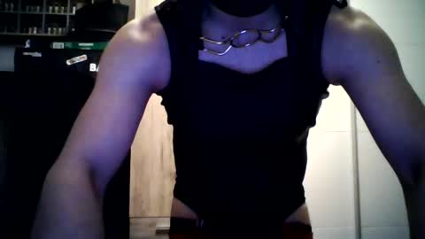 steffaniemoosbach online show from 27, 11, 2025