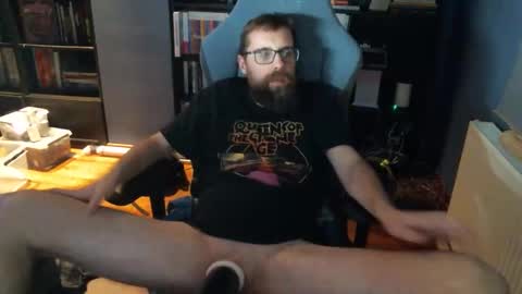 Snapshot of stefffg chatting on 15, 11, 2025 MeStef online show from 15, 11, 2025