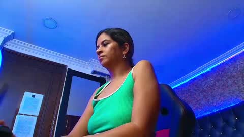 Estella online show from 27, 9, 2025