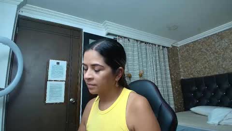 Estella online show from 18, 10, 2025