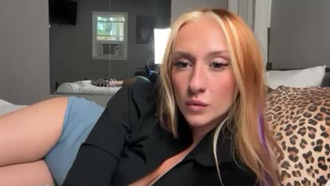 stellacorbet online show from 6, 10, 2025