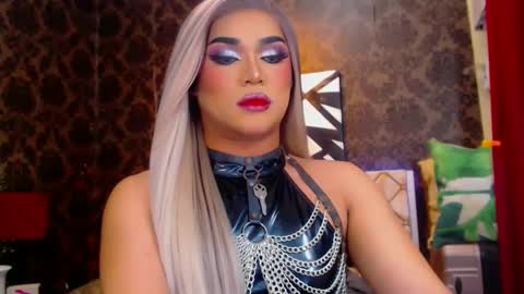 CALL ME STELLA online show from 12, 1, 2025