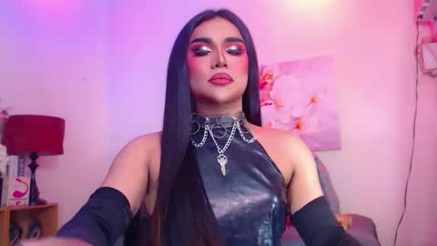 CALL ME STELLA online show from 20, 5, 2026