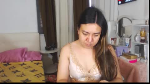 Snapshot of stellahugets chatting on 24, 5, 2026 Stella online show from 24, 5, 2026